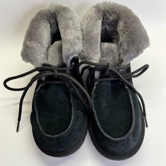 UGG Australia Women's Diara Boot US Size 6 in Black Sherpa Lined - Picture 4 of 16